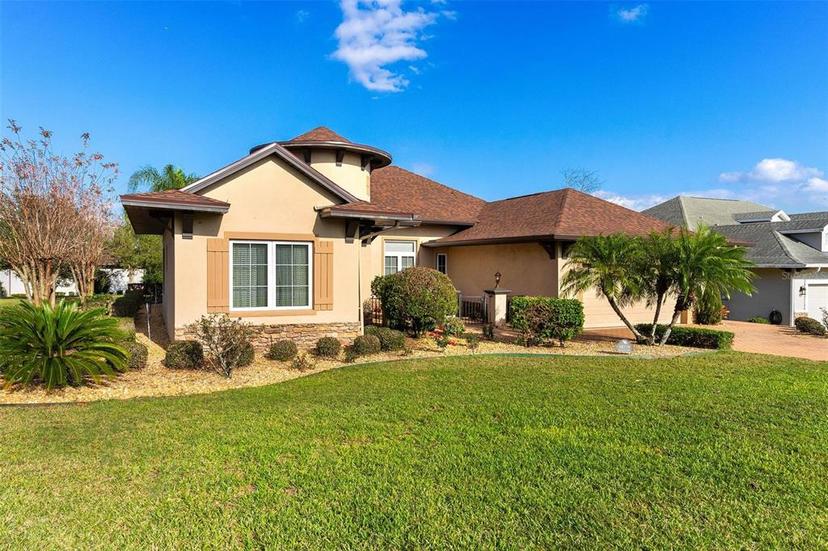 Picture of 38728 Oak Place Court, Lady Lake FL 32159