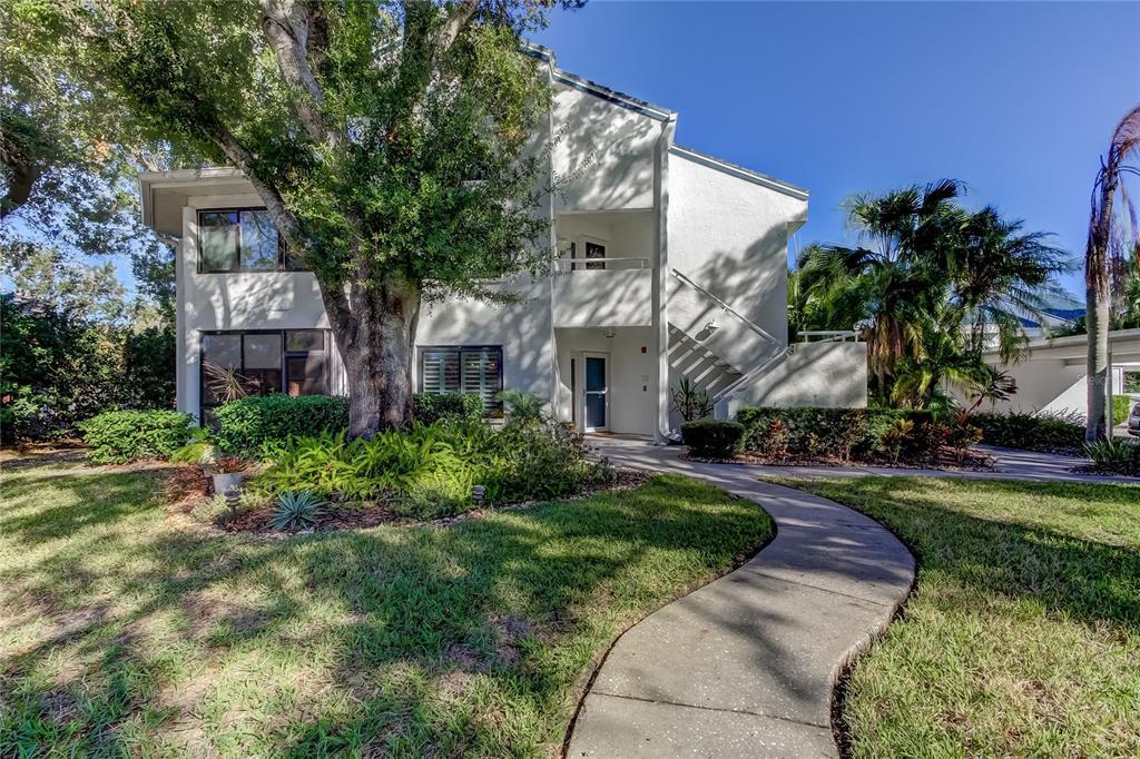 Picture of 3540 Indigo Pond Drive Unit 1, Palm Harbor, FL 34685