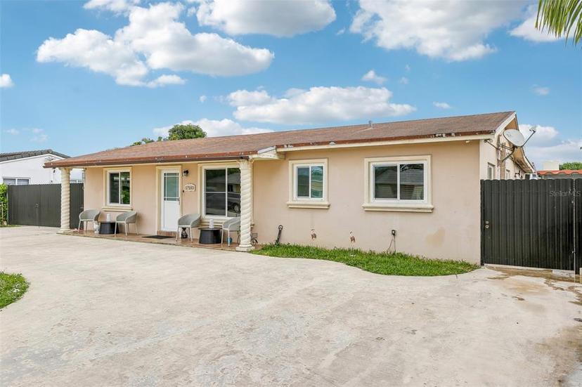 Picture of 17103 NW 49Th Place, Miami Gardens FL 33055