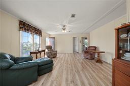 Picture of 1000 Kings Highway Unit 346, Punta Gorda, FL 33980