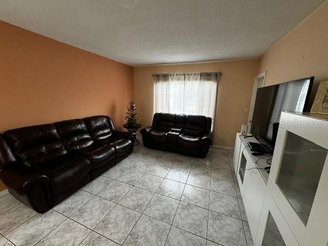 Picture of 160 Royal Palm Road Unit 214, Hialeah FL 33016