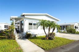 Picture of 2105 Glenwood Drive, Sarasota, FL 34231