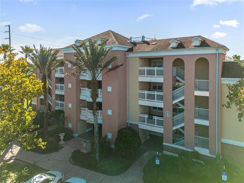 Picture of 7600 Sandy Ridge Drive Unit 402, Reunion FL 34747