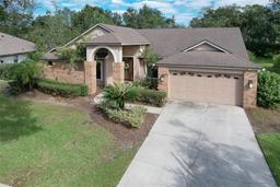 Picture of 3922 Cedar Cay Cir, Valrico, FL 33596