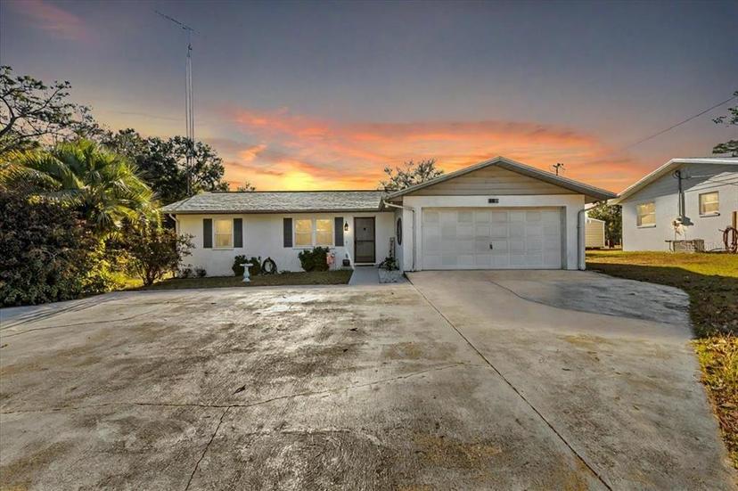 Picture of 15148 NE 3Rd Place, Williston FL 32696