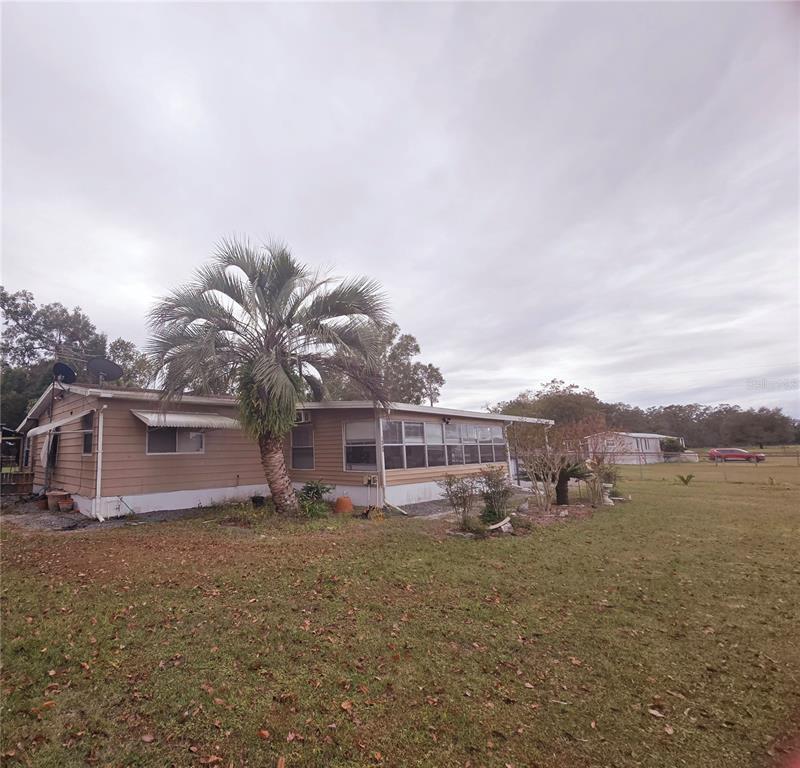 Picture of 16948 SE 19Th Court, Summerfield, FL 34491