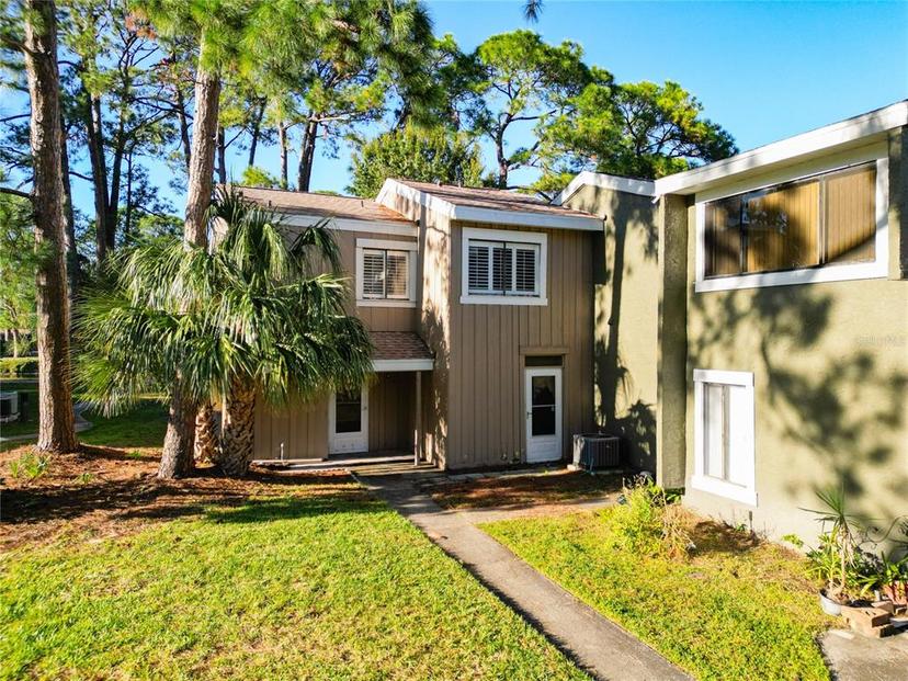 Picture of 6021 Windhover Drive Unit F11, Orlando FL 32819