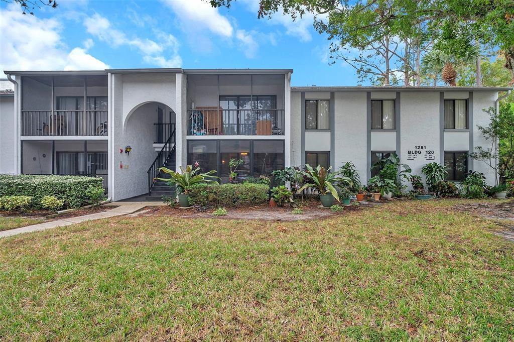 Picture of 1281 Pine Ridge Circle E Unit H1, Tarpon Springs, FL 34688