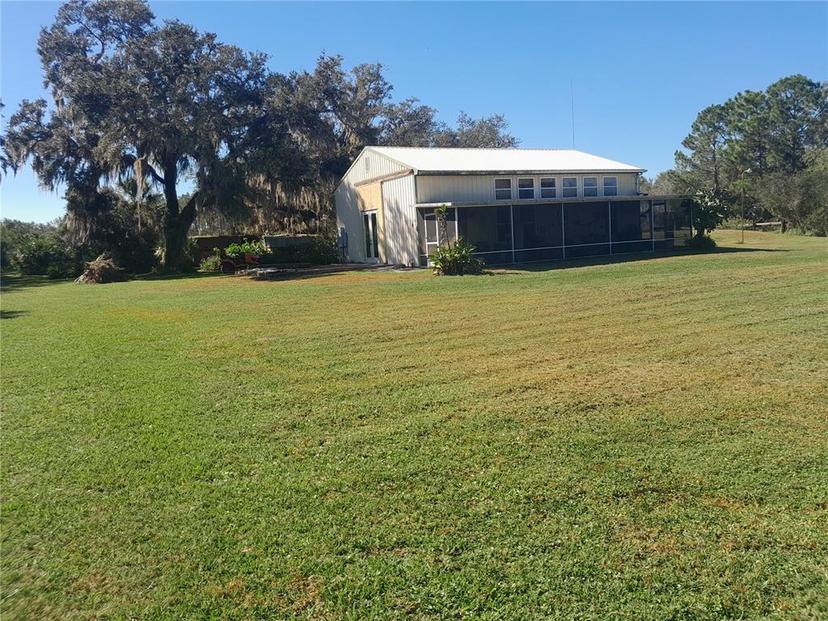 Picture of 2607 Osceola Bluff Lane, Geneva FL 32732