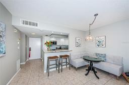 Picture of 4900 Brittany Drive S Unit 706, St Petersburg, FL 33715