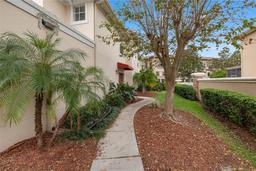 Picture of 290 Valencia Circle, St Petersburg, FL 33716