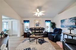 Picture of 2178 Sunstone Drive, Lakeland, FL 33813