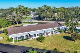 Picture of 2431 Golf Course Drive Unit 703, Sarasota, FL 34234