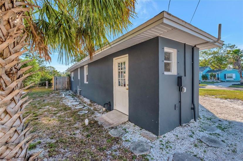 Picture of 243 45Th Street N, St Petersburg FL 33713