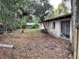 Picture of 2903 NE 10Th Drive, Gainesville, FL 32609