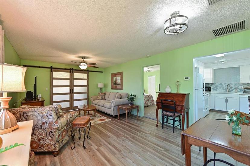 Picture of 390 301 Boulevard W Unit 30D, Bradenton FL 34205