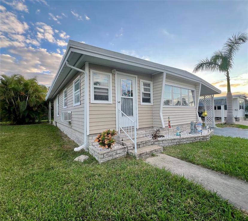 Picture of 18675 Us Highway 19 N Unit 451, Clearwater FL 33764