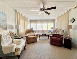 Picture of 18675 Us Highway 19 N Unit 451, Clearwater, FL 33764