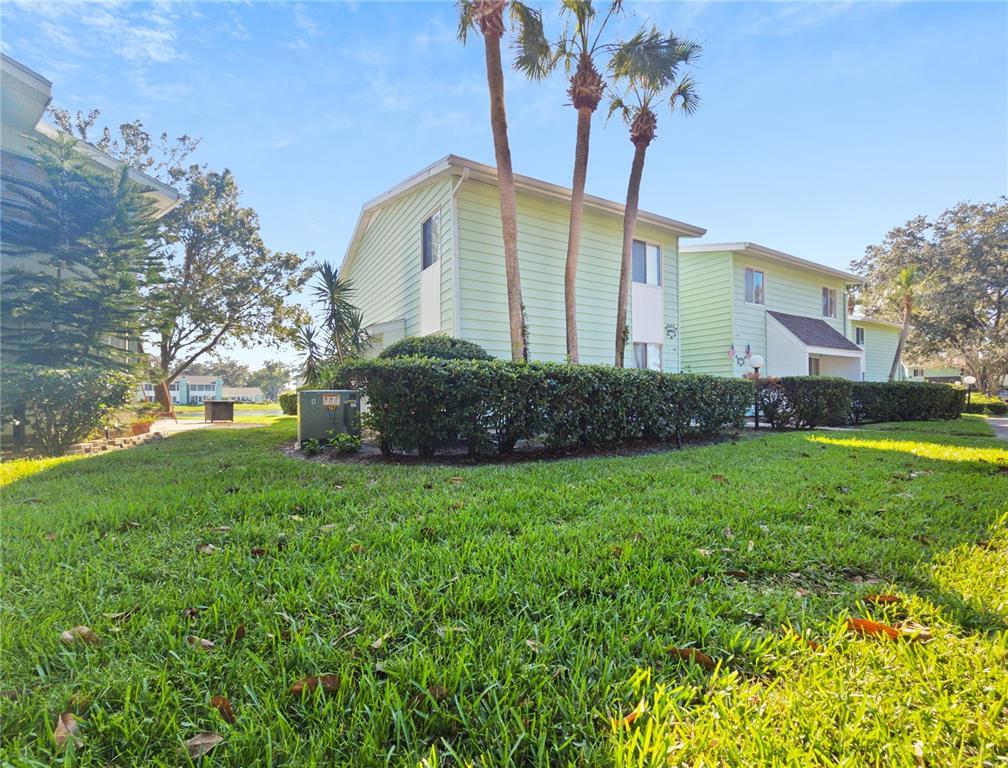 Picture of 519 Midway Drive Unit B, Ocala, FL 34472