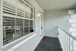 Picture of 12125 Spartan Way Unit 203, Hudson, FL 34667