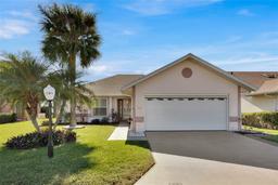 Picture of 446 Sweetwater Way, Haines City, FL 33844