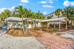 Picture of 5019 Commonwealth Drive, Sarasota, FL 34242