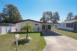 Picture of 13426 Palm Drive, Astatula, FL 34705