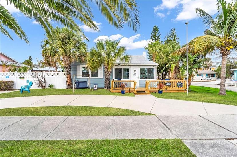 Picture of 5725 Shore Boulevard S, Gulfport FL 33707