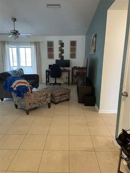 Picture of 4343 NW 61St Terrace, Gainesville, FL 32606