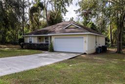 Picture of 166 NW Austin Way, Lake City, FL 32055