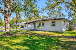 Picture of 4901 W Bartlett Drive, Tampa, FL 33603