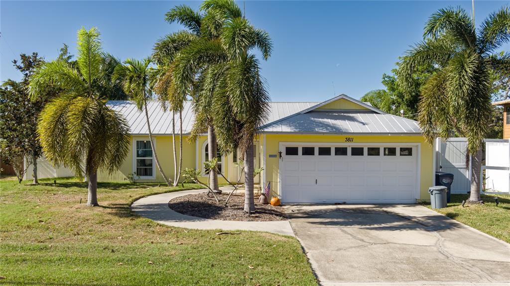 Picture of 3811 5Th Avenue W, Palmetto, FL 34221