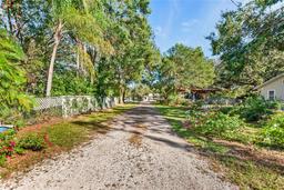 Picture of 10128 Alafia Street, Gibsonton, FL 33534