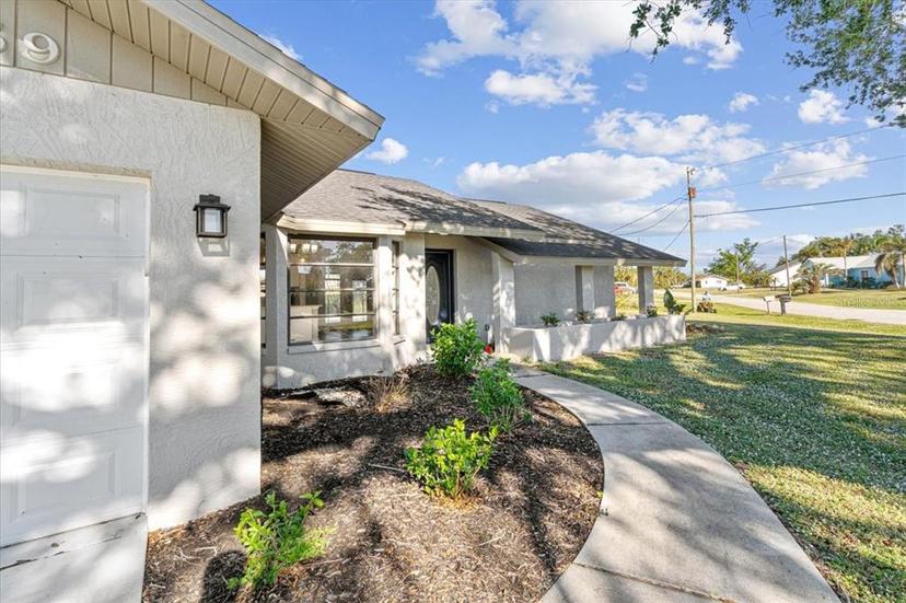 Picture of 7359 Van Lake Drive, Englewood FL 34224