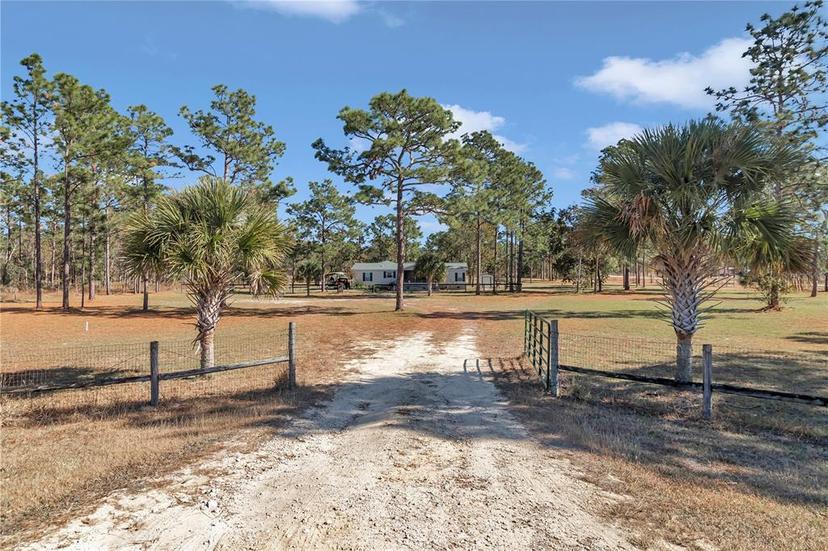 Picture of 8251 SE 138 Terrace, Dunnellon FL 34431