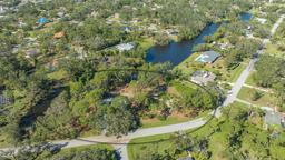 Picture of 6246 Ravenwood Drive, Sarasota, FL 34243