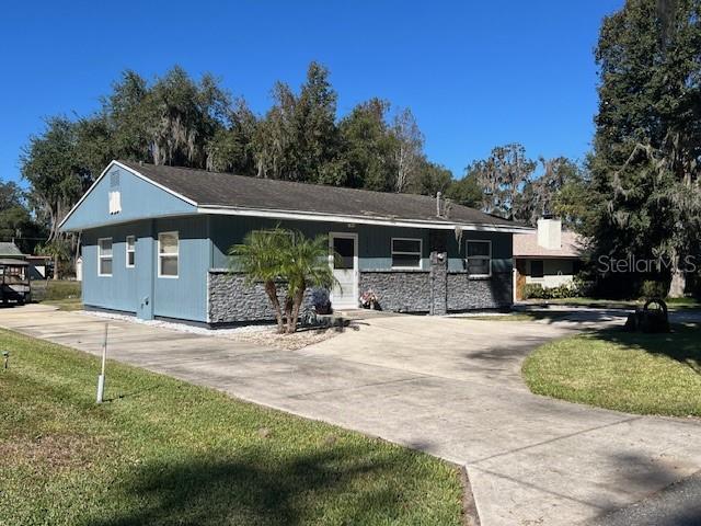 Picture of 2478 Cr 447, Lake Panasoffkee, FL 33538