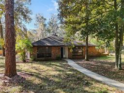 Picture of 5922 NW 57Th Way, Gainesville, FL 32653