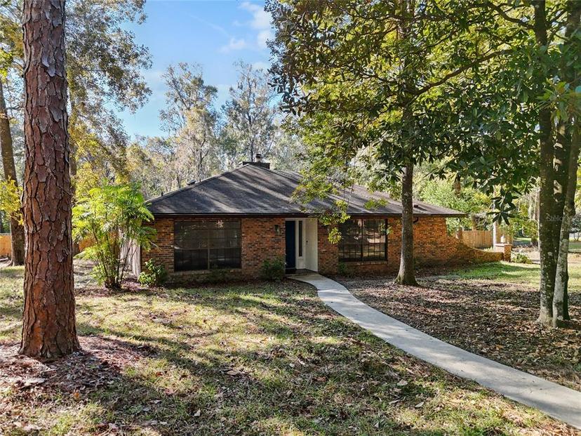 Picture of 5922 NW 57Th Way, Gainesville FL 32653