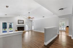 Picture of 5922 NW 57Th Way, Gainesville, FL 32653