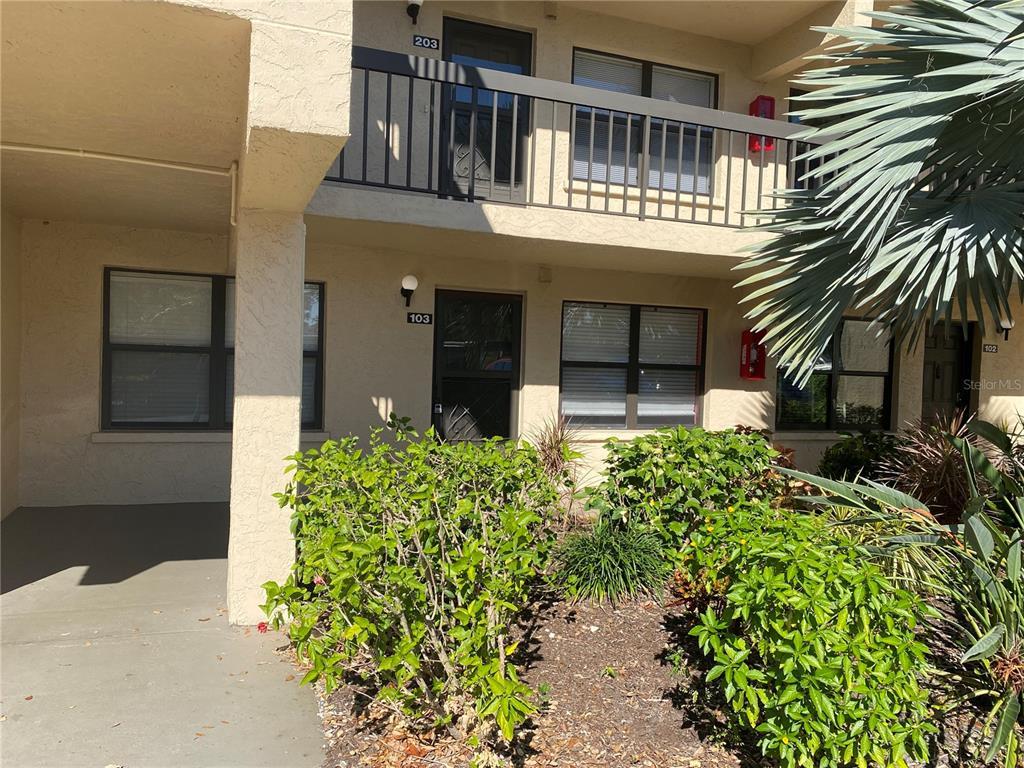 Picture of 435 30Th Avenue W Unit D103, Bradenton, FL 34205