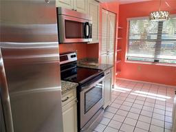 Picture of 435 30Th Avenue W Unit D103, Bradenton, FL 34205