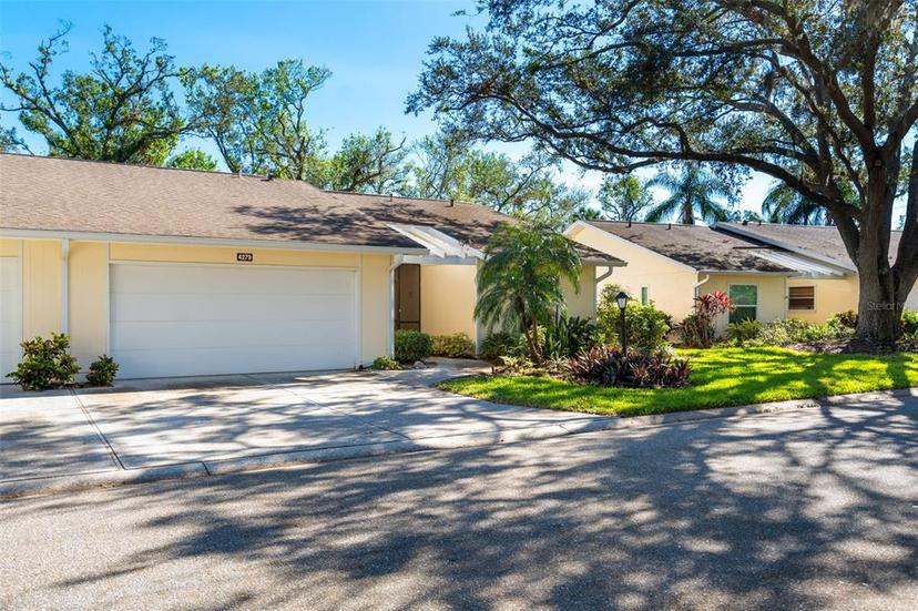 Picture of 4279 Oakhurst Circle E Unit 3044, Sarasota FL 34233