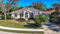 Picture of 6615 Hunter Combe Crossing, University Park, FL 34201