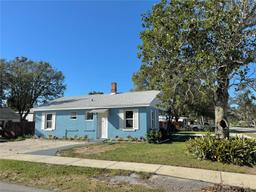 Picture of 1400 Daytona Avenue, Holly Hill, FL 32117