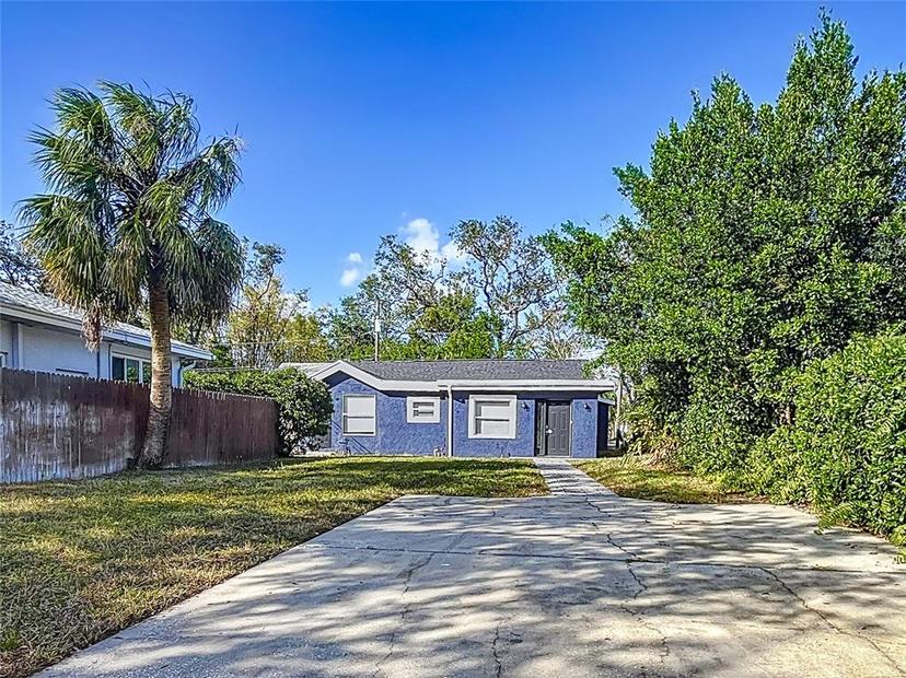 Picture of 1401 26Th Avenue N, St Petersburg FL 33704