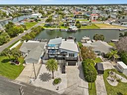 Picture of 3232 Gulf Coast Drive, Hernando Beach, FL 34607