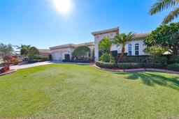 Picture of 318 Noble Faire Drive, Sun City Center, FL 33573