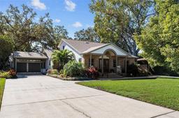 Picture of 3220 W Bay Vista Avenue, Tampa, FL 33611