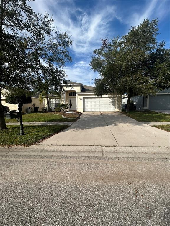 Picture of 8216 Carriage Pointe Drive, Gibsonton, FL 33534